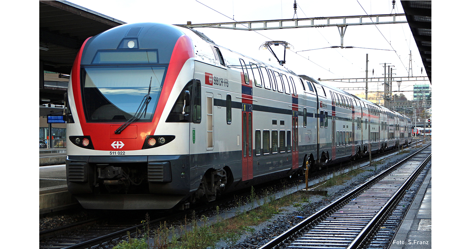 Hobbytrain H25302 - Triebzug RABe 511, 6-tlg KISS